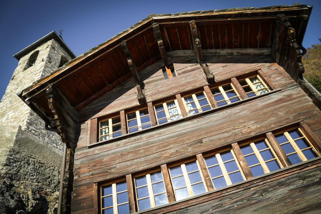 Pfruendhaus Villa Guttet-Feschel Exteriör bild