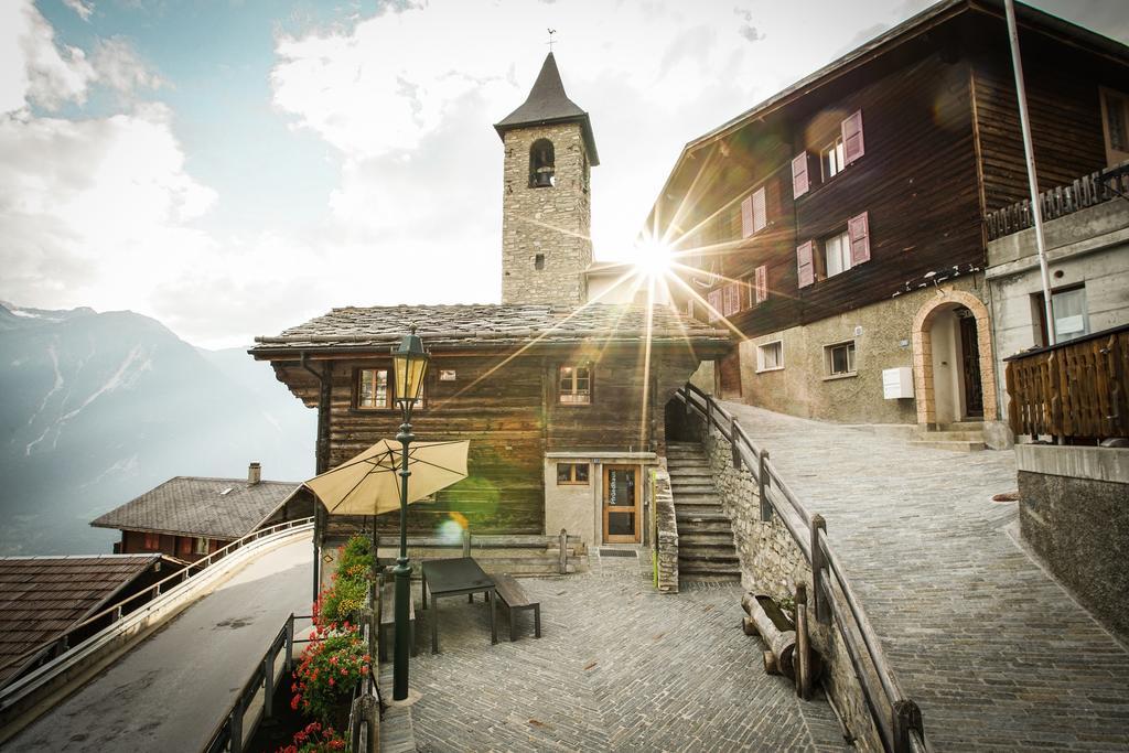 Pfruendhaus Villa Guttet-Feschel Exteriör bild